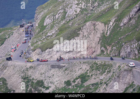 Valloire- 25-07-2019, ciclismo, stadio 18 etappe 18, Embrun - Valloire, i piloti durante la salita del Col du Galibier Foto Stock