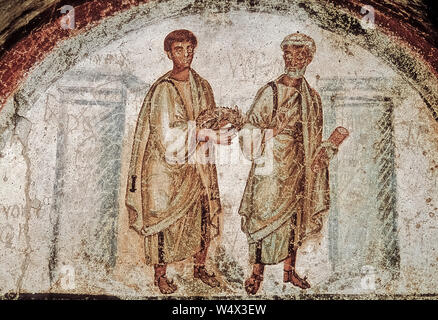 Italia Campania Napoli - complesso monumentale di Santa Chiara - Basilica di Santa Chiara di ceramica con la vista del paesaggio nel chiostro Foto Stock