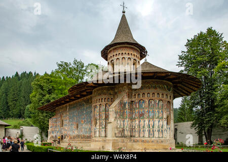 Dipinto la Chiesa al Monastero di Voronet, Voronet, Romania Foto Stock