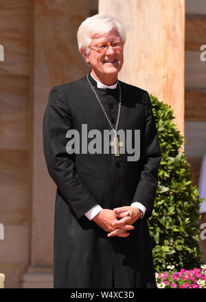 Bayreuth, Germania. Xxv Luglio, 2019. Heinrich Bedford-Strohm, Presidente della EKD consiglio, è in apertura di Bayreuth Festival 2019. Il Festival di Richard Wagner ha iniziato a Bayreuth il giovedì. Credito: Tobias Hase/dpa/Alamy Live News Foto Stock