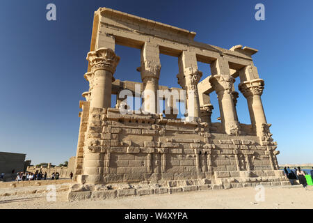 Traiano chiosco di Tempio di Philae in Aswan City, Egitto Foto Stock