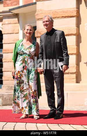 Bayreuth, Germania. Xxv Luglio, 2019. Attore Peter Prager accompagneranno l'apertura di Bayreuth Festival 2019. Credito: Daniel Karmann/dpa/Alamy Live News Foto Stock