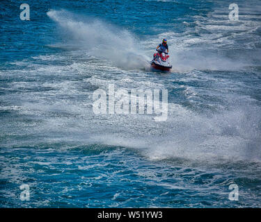 GB - DEVON: 2019 Aqua Cross campionati del Regno Unito (jet skis) in Tor baia a sud del porto di Torquay Foto Stock