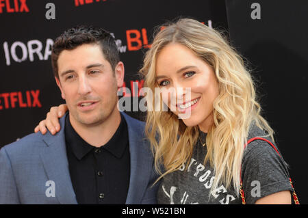 Jason Biggs e Jenny Mollen frequentare il 'arancione è il nuovo nero' finale di stagione Premiere in New York. Foto Stock