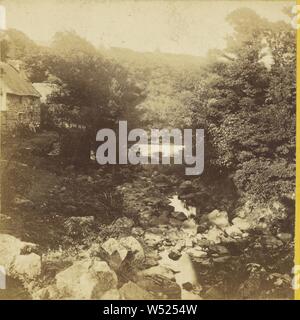 Poltesco Valley, vicino la lucertola, Cornwall., William Brooks (British, attivo 1860 - 1880), 1860s, albume silver stampa Foto Stock