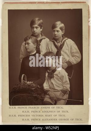 S.a.s. Il principe Francesco Giuseppe di Teck...il principe Adolfo di Teck...Principessa Victoria di Teck...Prince George Alexander di Teck., attribuita a James Russell & Sons, circa 1885, Woodburytype Foto Stock