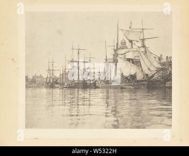 Great Yarmouth Harbour, Peter Henry Emerson (British, nato a Cuba, 1856 - 1936), Londra, Inghilterra, 1890, fotoincisione, 17,6 × 21,9 cm (6 15/16 × 8 5/8 in Foto Stock