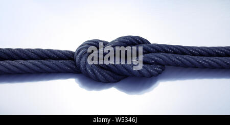 Nero reef knot o nodo quadrato - 3D illustrazione Foto Stock