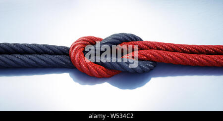 Nero e rosso reef knot o nodo quadrato - 3D illustrazione Foto Stock