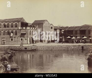 Il Bund, Macao, attribuito a John Thomson (scozzese, 1837 - 1921), Macao, 1870 - 1890S, albume silver stampa, 21 x 26,2 cm (8 1/4 x 10 5/16 in Foto Stock