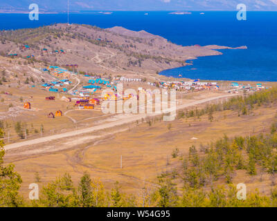 Villaggio rurale sul lago Baikal, Siberia, Russia Foto Stock