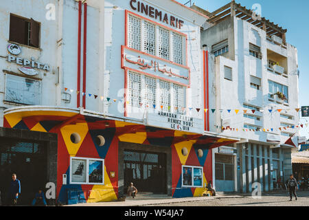 TANGER, Marocco - 11 Maggio 2019: la Cinematheque de Tanger, Cinema Rif, Nord Africa il primo cinema centro culturale nel cuore del centro storico di Tangeri, Foto Stock