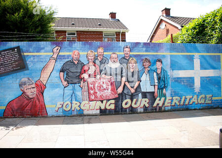 Impressionen: Wandbilder im Arbeiterviertel ktholischen, Belfast, Nordirland/ Irlanda del Nord (nur fuer redaktionelle Verwendung. Keine Werbung. Ref Foto Stock