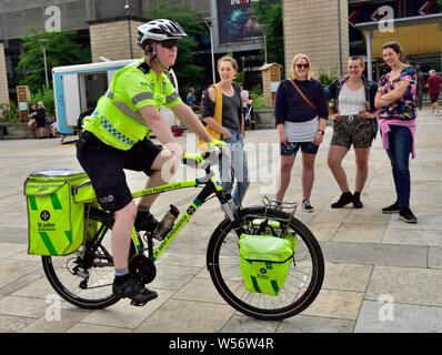 St John Ambulance ciclo unità di risposta, REGNO UNITO Foto Stock