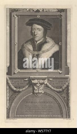 Ritratto di Thomas Howard, Conte di Norfolk, Thomas Howard, Conte di Norfolk e presidente in carica del Consiglio reale di Inghilterra durante il regno di Enrico VIII. La stampa ha come una didascalia di un poema francese circa il suo rapporto con Henry VIII, Thomas Howard (3° Conte di Norfolk), Pieter van Gunst (menzionato in oggetto), Amsterdam, c. 1669 - 1731, carta, attacco, h 317 mm × W 185 mm Foto Stock