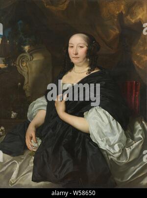 Ritratto di Catharina Van der Voort Raccolta Catharina Van der Voort Raccolta (1622-74). La seconda moglie di Pieter de la Corte, Ritratto di Catharina Van der Voort Raccolta (1622-74), Pieter de la corte della seconda moglie. Knee-pezzo seduto in una sedia, a sinistra, una rosa nella mano destra. Sullo sfondo di un giardino di pietra di un vaso. Catharina Van der Voort Raccolta, Abraham van den Tempel, 1667, pittura a olio (vernice), 133 × 106 Foto Stock