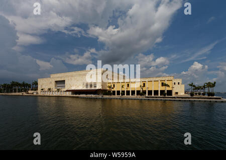Cartagena de Indias Convention Center a El Muelle de Pegasos Foto Stock
