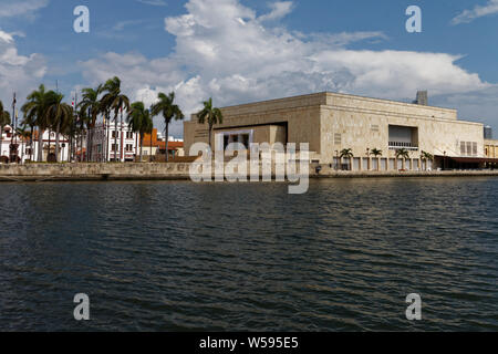 Cartagena de Indias Convention Center a El Muelle de Pegasos Foto Stock