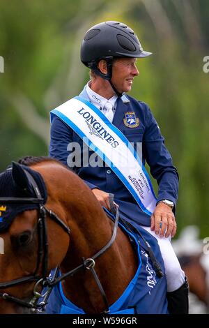 Hickstead, Regno Unito. 26 Luglio, 2019. Vincente squadra svedese soci all'Longines FEI Jumping Nations Cup di Gran Bretagna. Credit Elli Birch/SIP Agenzia fotografica/Alamy live news. Foto Stock