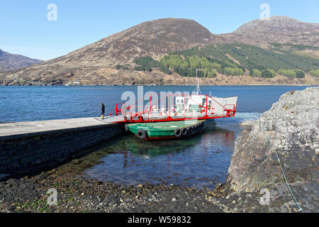 Glenachulish - mondi ultimo manuale traghetto della piattaforma girevole Foto Stock