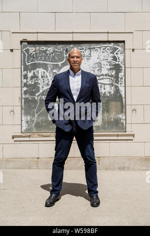 Cory Booker, New Jersey Senatore e 2020 candidato presidenziale democratico, fotografato a Milwaukee nel Wisconsin Martedì Aprile 23rd, 2019. Foto Stock