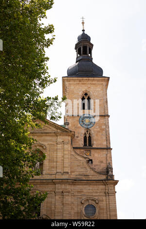 La chiesa di San Jacob sul Jakobsplatz nella città bavarese di Bamberg, Germania. Foto Stock