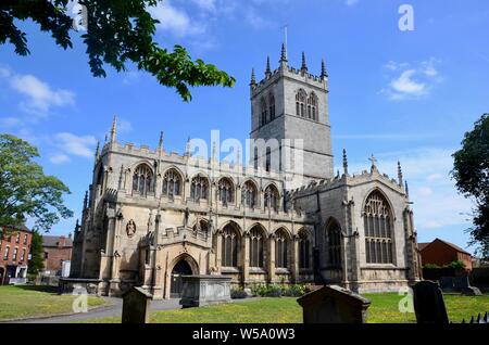 St Swithun's Chiesa nella diocesi di Southwell e Nottingham in East Retford, England Regno Unito. Foto Stock