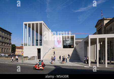 Berlino. Germania. James Simon Galerie, serve come il nuovo edificio di ingresso per il museo Island, da David Chipperfield Architects, 1999-2018. Foto Stock