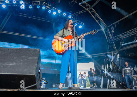 Walton-on-Thames, Sabato 20 Luglio, 2019. Il Barrio Fiesta a Londra è il Regno Unito e l'Europa il più grande festival filippino che è nel suo trentacinquesimo anno. Foto Stock