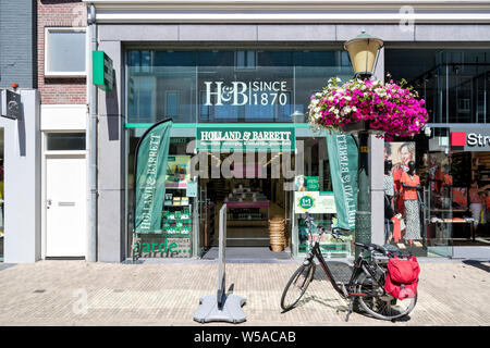 Holland & Barrett store di Wassenaar, Paesi Bassi. Holland & Barrett è una catena di salute negozi di alimentari con oltre 1.300 negozi in 16 paesi. Foto Stock