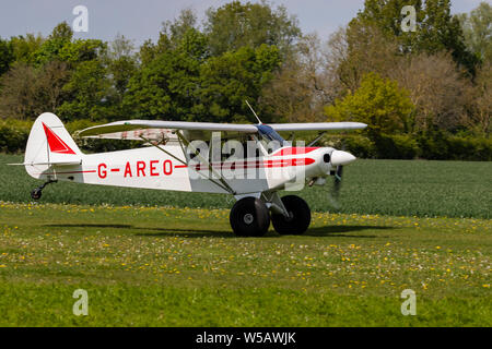 Piper PA-18-150 Super Cub G-AREO Foto Stock