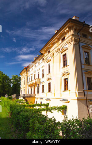 Slavkov Castello, noto anche come castello di Austerlitz, è un palazzo barocco a Slavkov u Brna, nella Repubblica Ceca. La piccola città e il castello sono chie Foto Stock