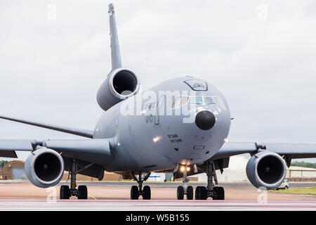 Il USAF KC-10un extender catturato al 2019 Royal International Air Tattoo di Fairford RAF. Foto Stock