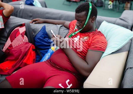 Cardiff, Galles. 27 Luglio, 2019. Squadre di calcio da più di cinquanta paesi competere in senzatetto World Cup a Cardiff iconici Bute Park, il Galles, UK Credit: Tracey Paddison/Alamy Live News Foto Stock