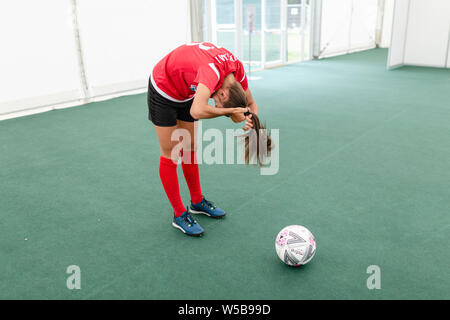 Cardiff, Galles. 27 Luglio, 2019. Squadre di calcio da più di cinquanta paesi competere in senzatetto World Cup a Cardiff iconici Bute Park, il Galles, UK Credit: Tracey Paddison/Alamy Live News Foto Stock