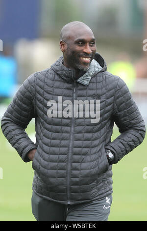 Macclesfield Town manager Sol Campbell durante la pre-stagione amichevole tra Hartlepool Regno e Sheffield Regno al Victoria Park, Hartlepool sabato 20 luglio 2019. Credito: MI News & Sport /Alamy Live News Foto Stock