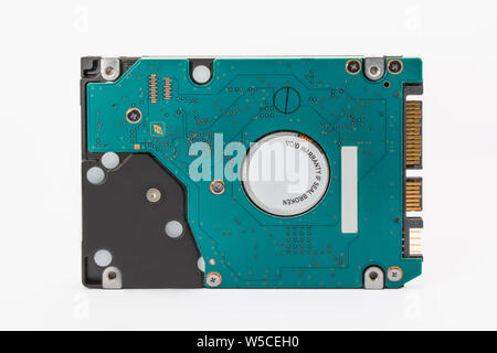 Computer interno disco rigido da un computer portatile su bianco blackground Foto Stock