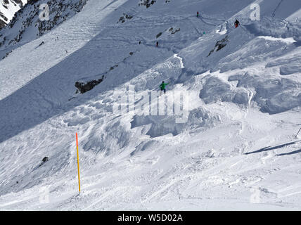 Ripido sci fuoripista in Verbier, Svizzera Foto Stock