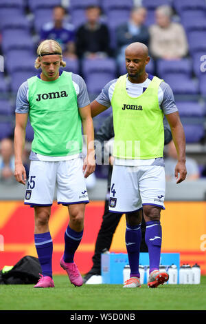 Anderlecht, Belgio. 28 Luglio, 2019. Sebastiaan Bornauw di Anderlecht e Vincent Kompany di Anderlecht mostrato durante la Jupiler Pro League Match Day 1 tra RSC Anderlecht e Kv Oostende sulla luglio 28, 2019 in Anderlecht, Belgio . Credito: Pro scatti/Alamy Live News Foto Stock