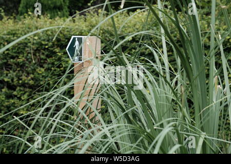Stili di diritti pubblici di modo, sentiero pubblico. Foto Stock