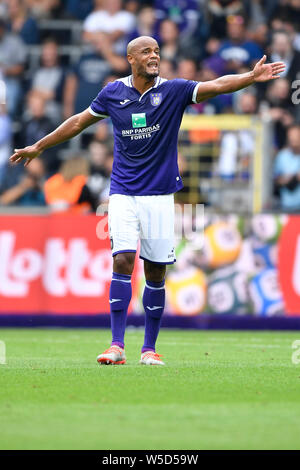 Anderlecht, Belgio. 28 Luglio, 2019. Vincent Kompany di Anderlecht reagisce durante la Jupiler Pro League Match Day 1 tra RSC Anderlecht e Kv Oostende sulla luglio 28, 2019 in Anderlecht, Belgio . Credito: Pro scatti/Alamy Live News Foto Stock