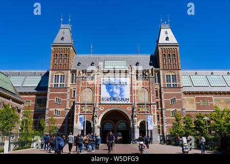 Il Rijksmuseum, il museo nazionale di arte e storia presso la piazza dei musei di Amsterdam, Paesi Bassi Foto Stock