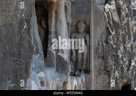 India Maharashtra, Ajanta, grotte di Ajanta. Grotte scavate dal 200 a.c. al 650 D.C. in templi buddisti e monasteri. UNESCO - Sito Patrimonio dell'umanità. Foto Stock