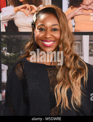 Kinya Claiborne assiste il decimo anniversario della Kiehl's LifeRide per amfAR a beneficio di HIV/AIDS Research in Century City al Westfield Century City in Century City il 27 luglio 2019. Foto Stock