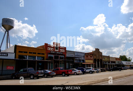 Una piccola città in Texas, Detroit ha una fiorente area del centro cittadino. Foto Stock