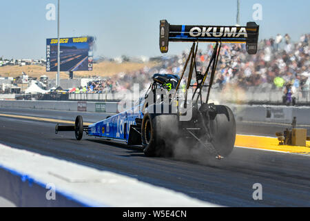 A Sonoma, California, Stati Uniti d'America. 28 Luglio, 2019. Lia Pritchett lascia la linea di partenza durante il NHRA Sonoma cittadini di Sonoma Raceway di Sonoma, California. Chris Brown/CSM/Alamy Live News Foto Stock