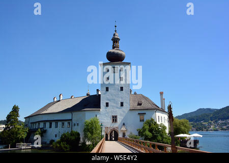 Schloss Ort, Lago, Castello Seeschloss Ort, Gmunden Austria, Europa Foto Stock