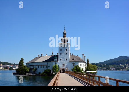 Schloss Ort, Lago, Castello Seeschloss Ort, Gmunden Austria, Europa Foto Stock