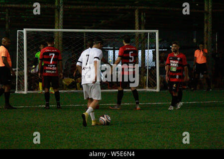 Salvador, Brasile. 26 Luglio, 2019. Corrispondenza tra Vitória Camaçari F7 12x2 Santa Cruz, match validi per il Round 16 del Bahia FUT7 campionato. Credito: Márcio Roberto/FotoArena/Alamy Live News Foto Stock