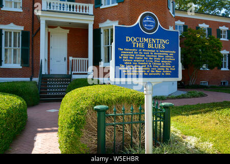 Mississippi Blues commissione firmano per 'Documenting the Blues", a Barnard Osservatorio sul campus di Ole Miss, University of Mississippi, Oxford, MS Foto Stock